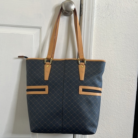 Rioni Moda Italia Signature Estate Tall Tote Shopper Monogram Coated Canvas New - Picture 7 of 15